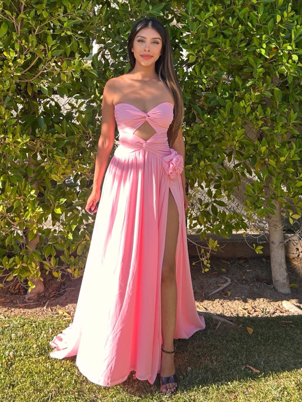 Hello Molly - Runaway - The Rosette gown